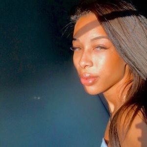 Meet your Posher, Kelli